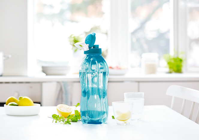 Tupperware Eco+ Flaska 2 l (med drickpip) 