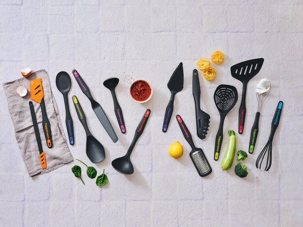 Tupperware Bred Stekspade gesamte Griffbereit Serie mit allen Küchen Werkzeugen