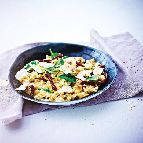 Tupperware Risotto med svamp, soltorkade tomater och babyspenat 