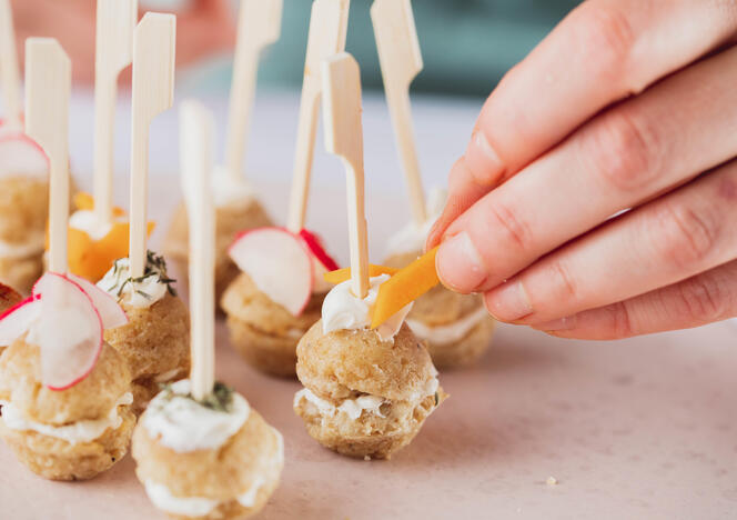 Tupperware Parmesan-, zucchini- och olivpops 