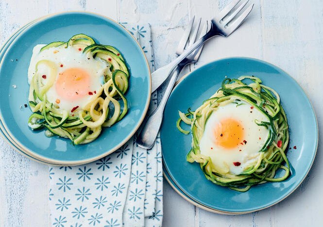 Tupperware Nudelbo med pocherat ägg 