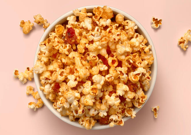 Tupperware Popcorn med soltorkad tomat och oregano  